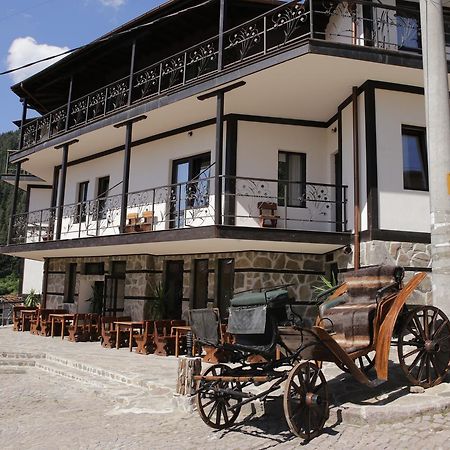 Family Hotel Valchanovata Kashta Fotinovo المظهر الخارجي الصورة