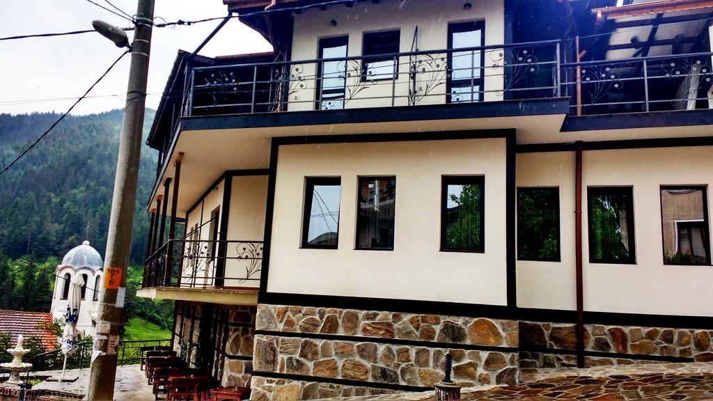 Family Hotel Valchanovata Kashta Fotinovo المظهر الخارجي الصورة